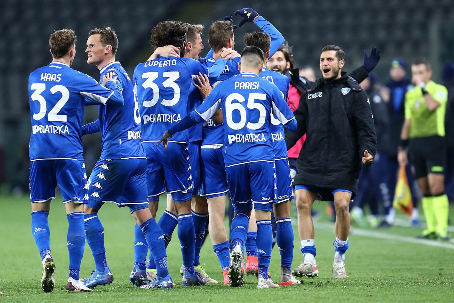 每一个队员 每一个队员